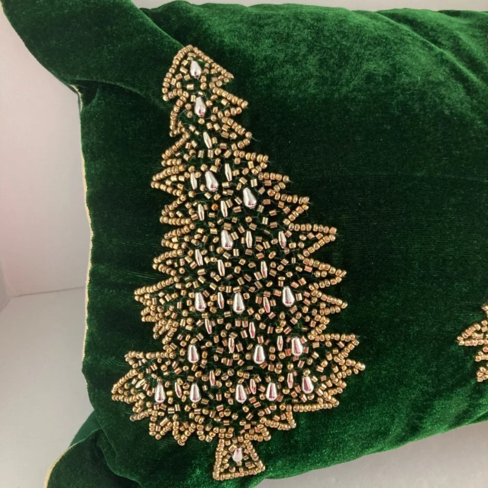 Rachel Ashwell Velvet Beaded Christmas Trees Throw Pillow 14x22 Green EUC